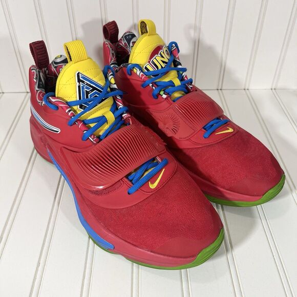 SZ 12 Nike Dneaker Zoom Freak 3 NRG UNO 50th Anniversary Basketball DC9364 600 - Picture 1 of 10